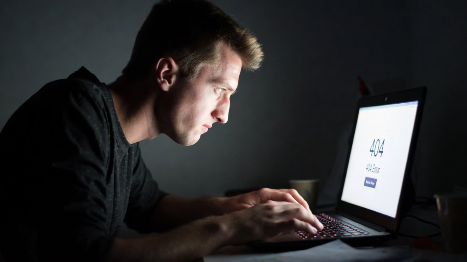 Developer troubleshooting a WordPress site not generating a sitemap
